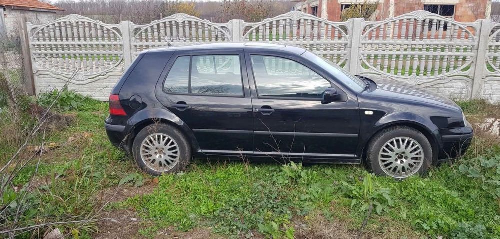 Volkswagen golf 4