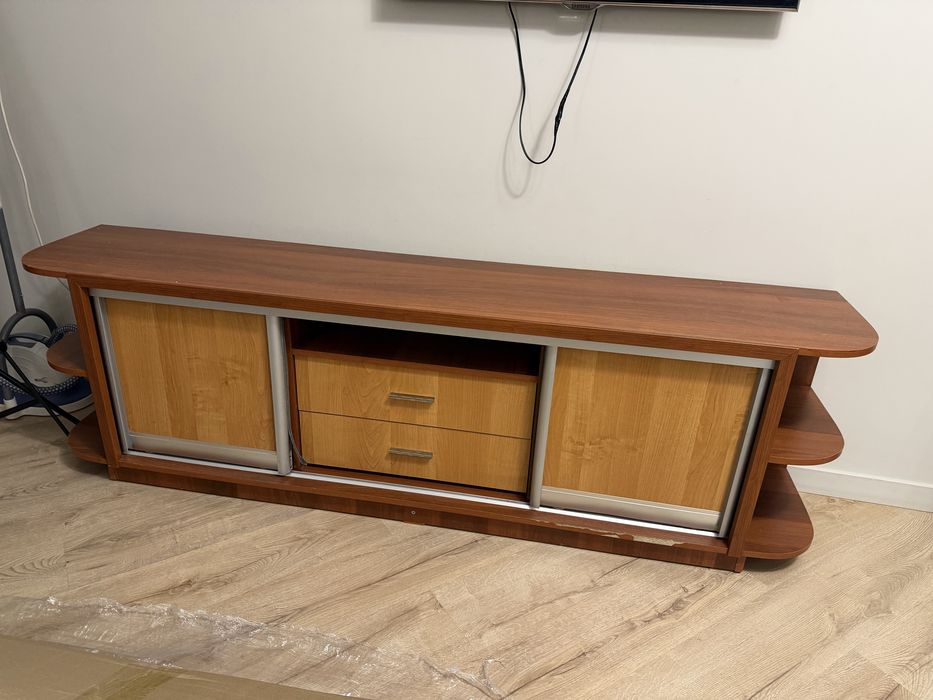 ТВ тумба и диван