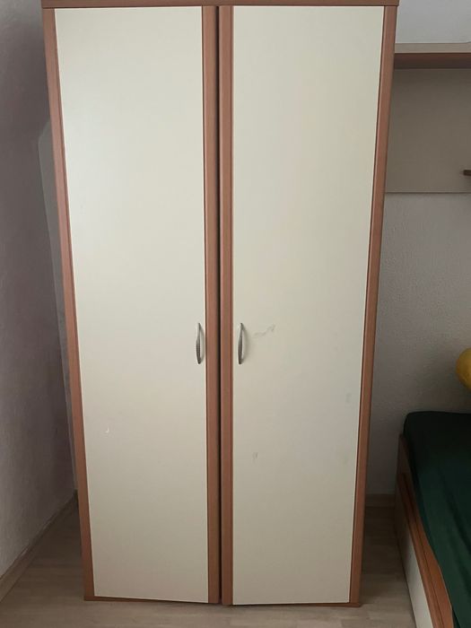 Мебел гардероб спалня