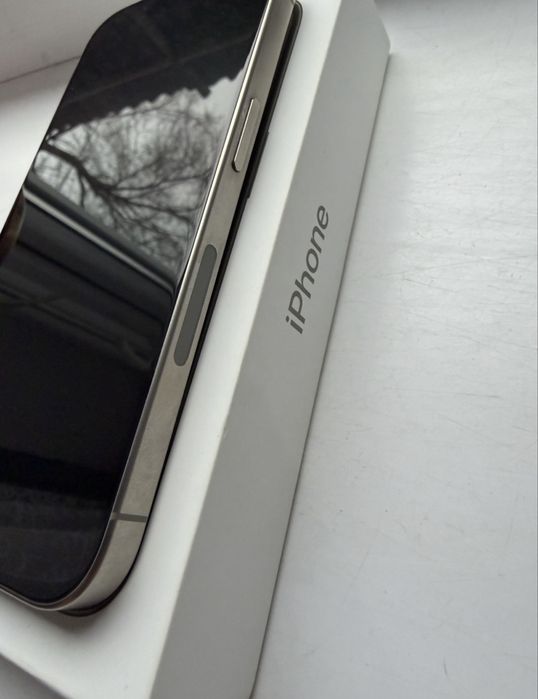 айфон 15 про акб 87