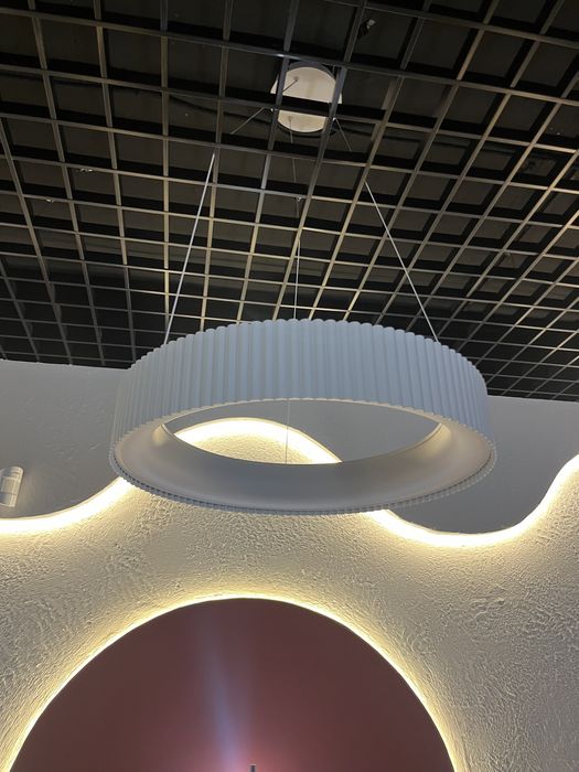 Люстра новый 5шт