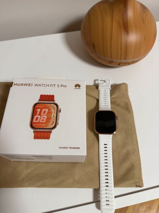 Ceas Huawei watch  Fit 5 Pro