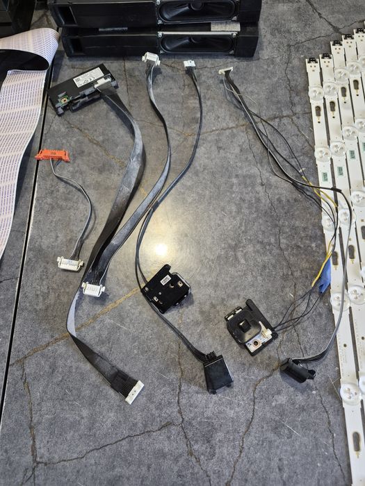 UE55MU6300U Самунг Телевизор