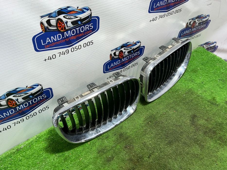 GRILA BARA FATA CENTRALA BMW E93 320D 2013 2.0 DIESEL COD OEM 51137166439 / 7166439 / 7166440 / 51137166440 / DECAPOTABILĂ (CABRIOLET) 2005-2013