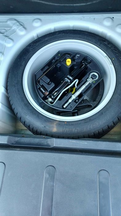 Peugeot 3008, 2012 година