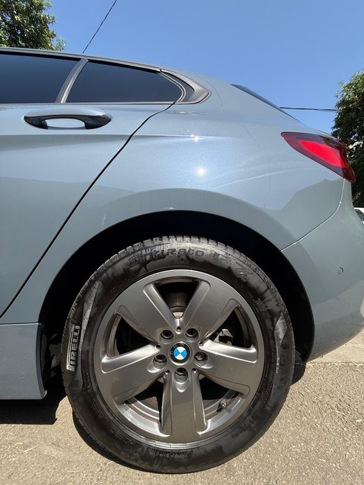 BMW 1 Series 2020 — imagine 4