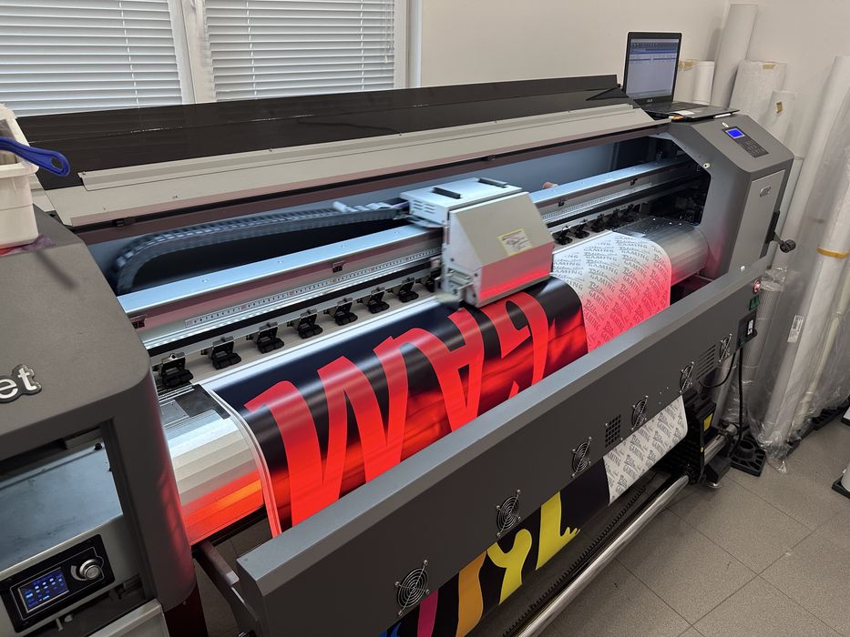 Широкоформатен принтер Thunderjet