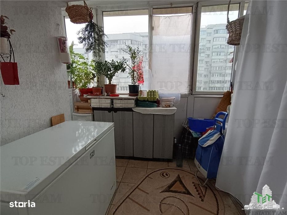 Vanzare apartament  3 camere Piata Victoriei- Titulescu