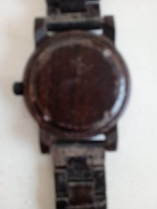 Кварцовый наручные часы