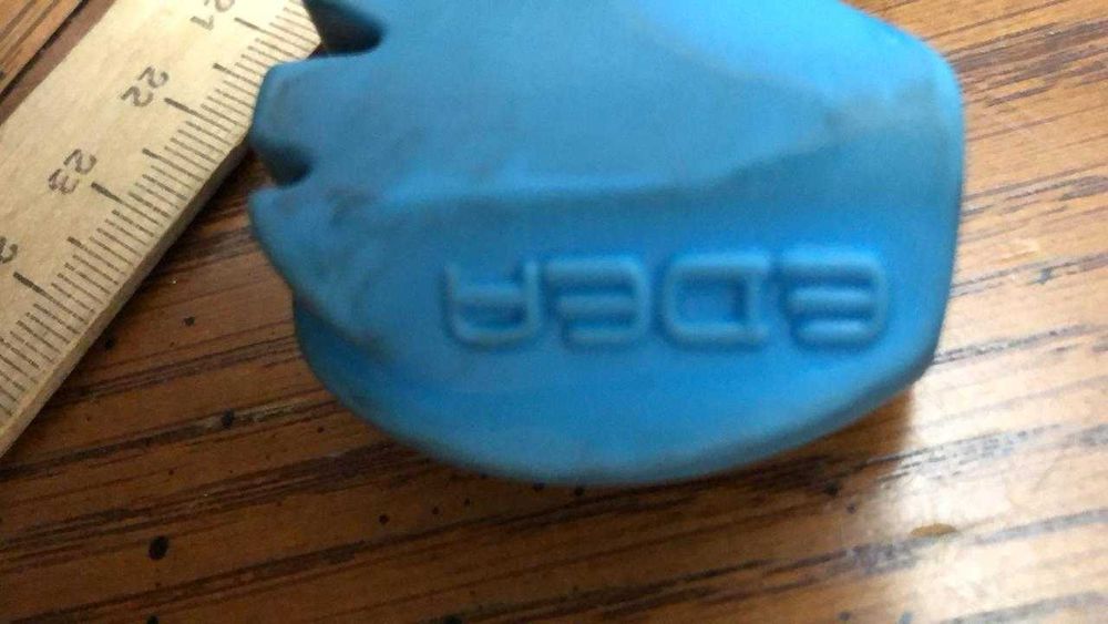 чехлы на коньки edea