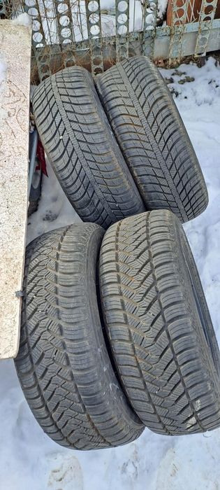 Продам резину зимнию