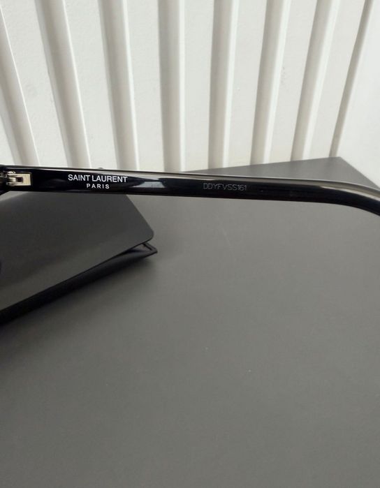 Оригинални слънчеви очила Saint Laurent SL 751