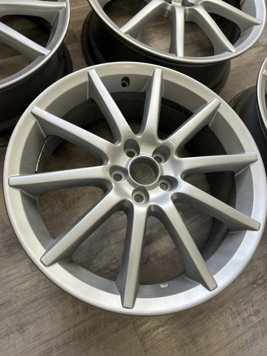 Оригинальные диски subaru legacy specB.