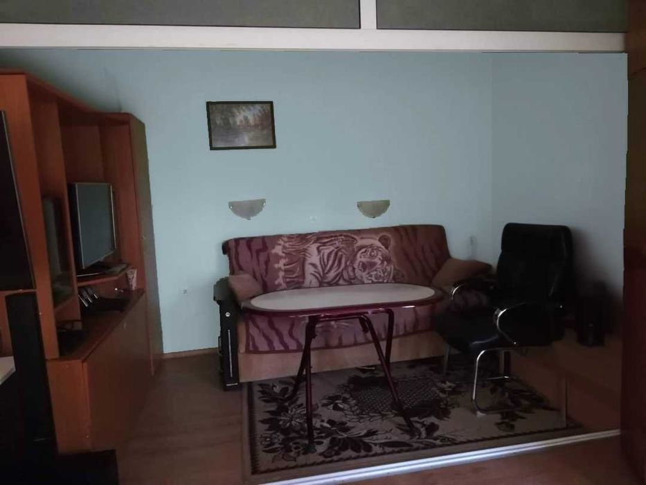 Дава се под наем Едностаен апартамент в Нова Загора - 46 кв.м за 43299 € - Снимка #3