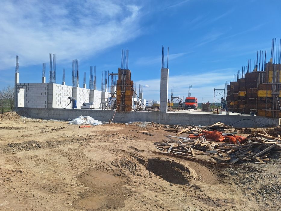 Lucrări construcții