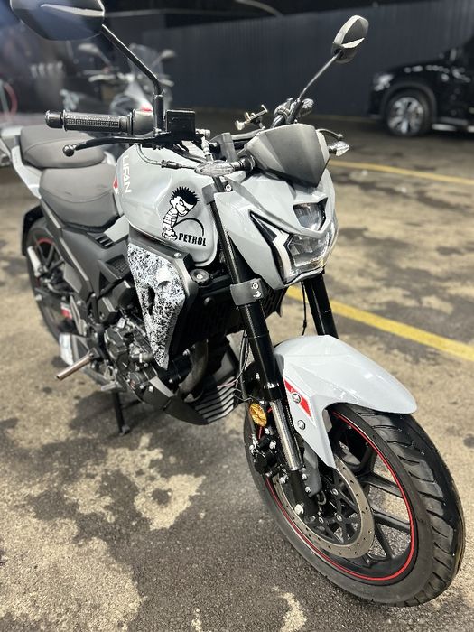 Lifan SR220 4 Valve Street Fighter