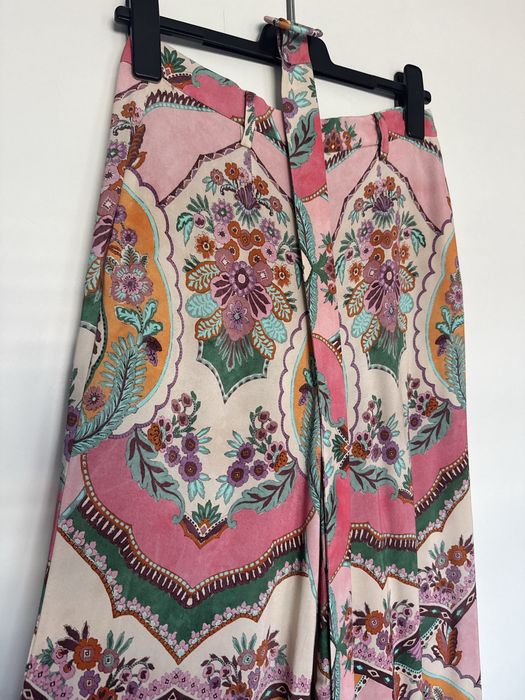Pantaloni Zara cu cracul larg din vascoza
