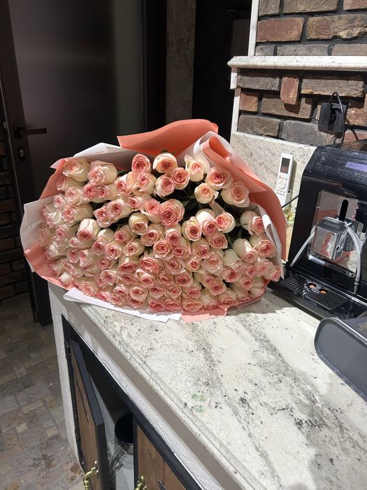 Продаю цветы срочно