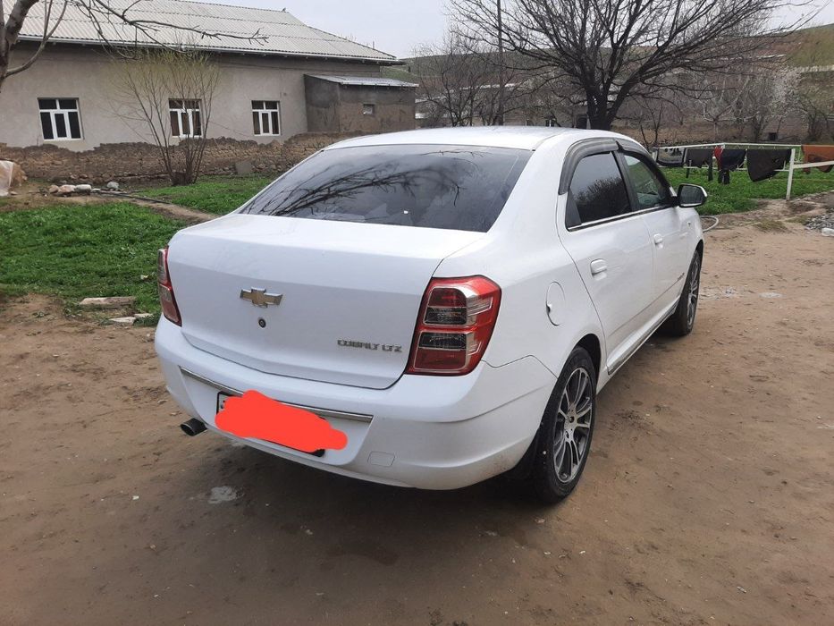 Kobilt sotiladi 2015