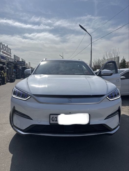 BYD Song Plus EV Champion 2023 — 2