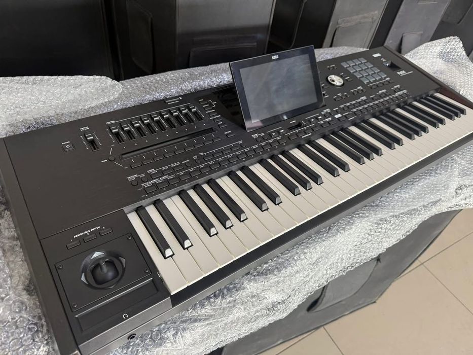 Korg Pa5X Professional Arranger Keyboard