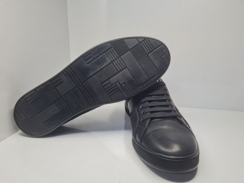 Кецове Hugo

Чисто нови без кутия.

Размер 43 стелка 28.5 см.
(Уголеме