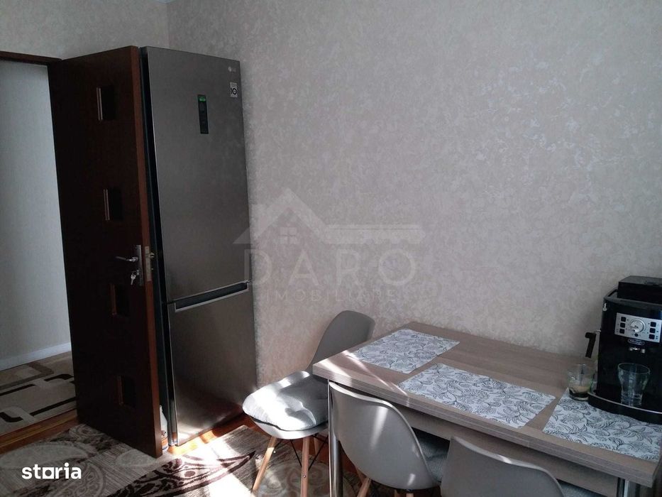 Vand apartament 3 camere mobilat si utilat