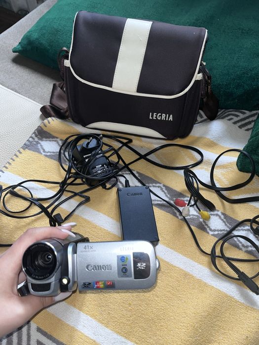 Камера Canon fs406, оригинальная