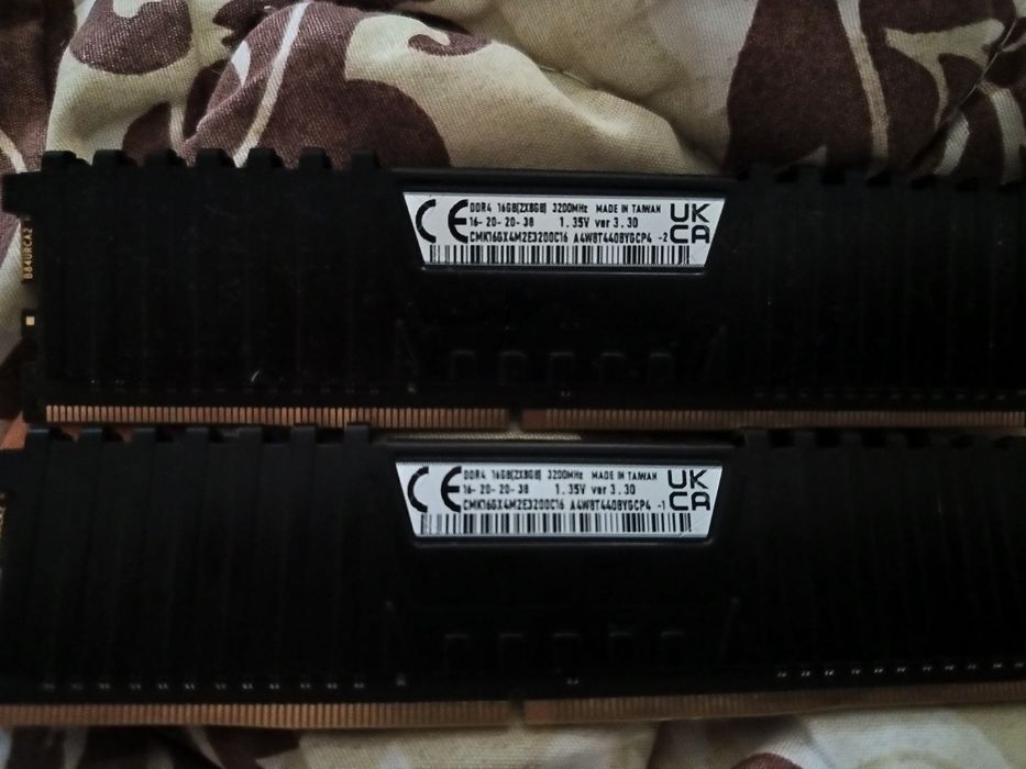 Corsair 16gb ddr4 3200