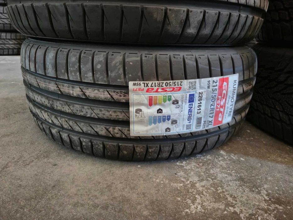 4 Anvelope de VARA - 215/50/17 95W XL - KUMHO Ecsta PS71 - NOU - DOT 4623 !