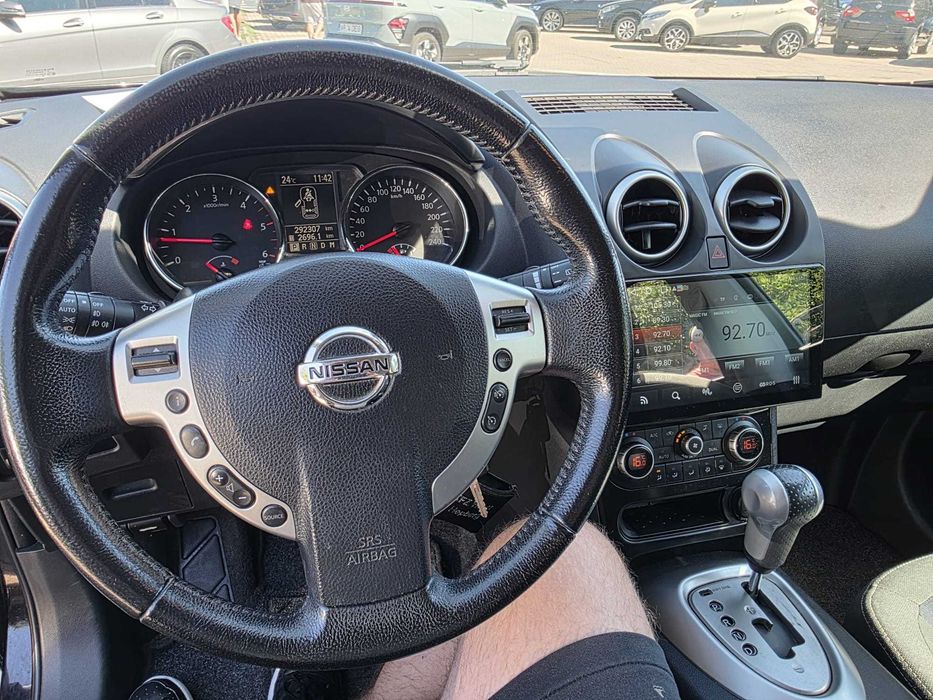 Nissan Qashqai 4x4 - An 07/2011 - 2.0d Automat 150Cp Euro 5 - Navi / Pilot Aut / Culoare Deosebita!