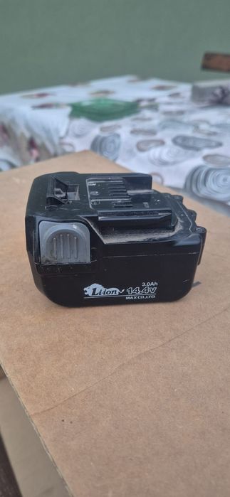 Baterie pistol șărmă