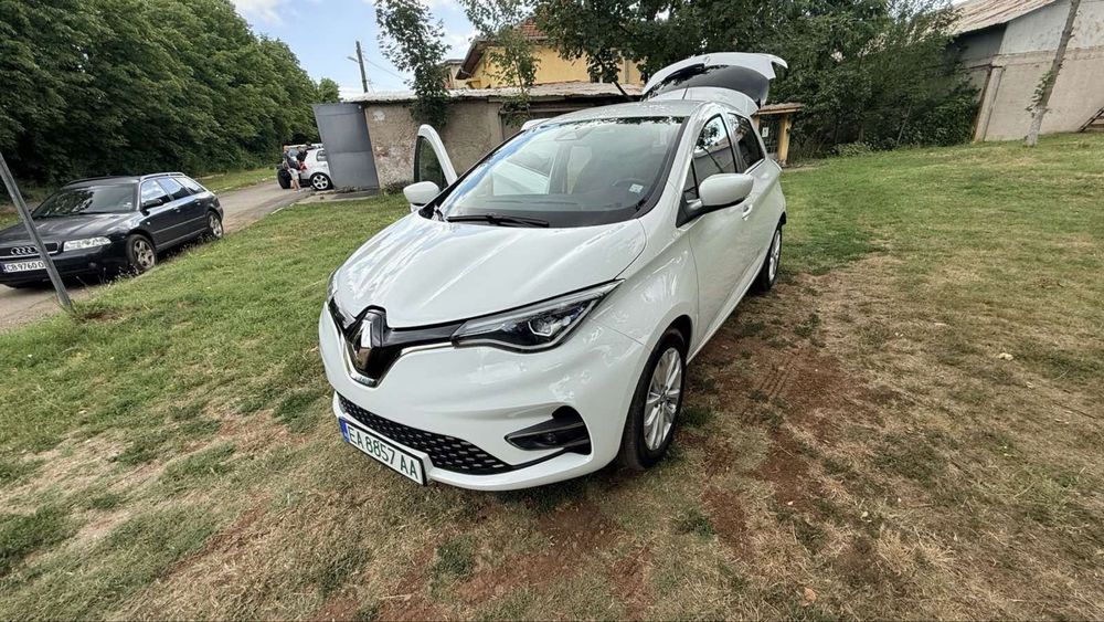 Продавам Renaut ZOE
