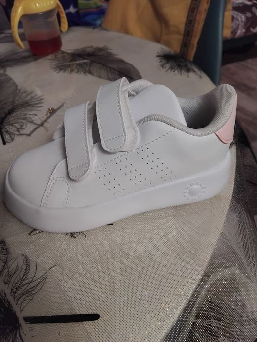 Vand adidasi de copii marmea 26-32