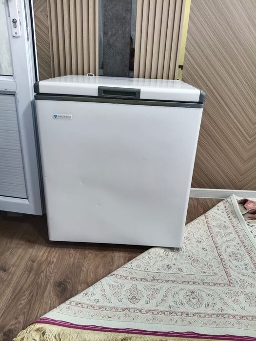 Морозильник продаётся