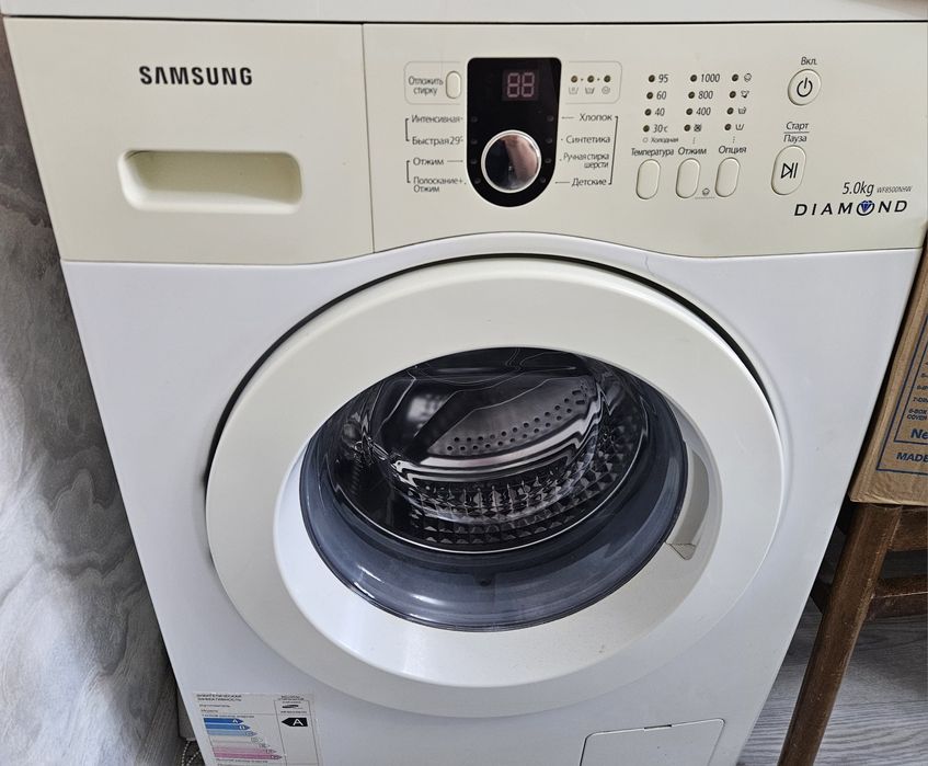 Продам стиральную машинку