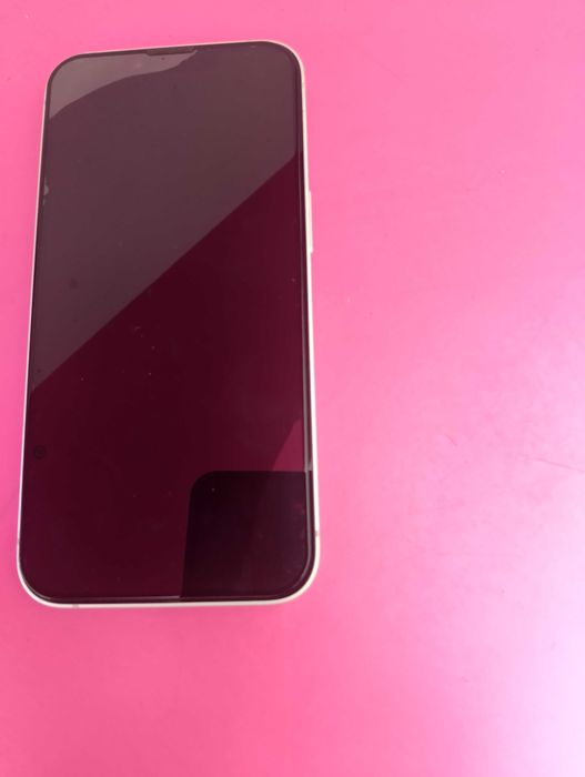 IPhone 16е  в гаранция