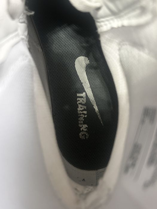 nike machomai серебристые