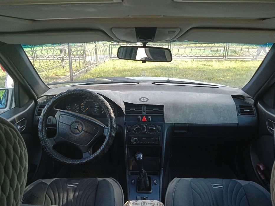 Мерседес - бэнц С180