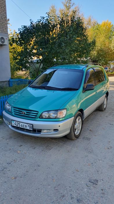 Продам Toyota Ipsum