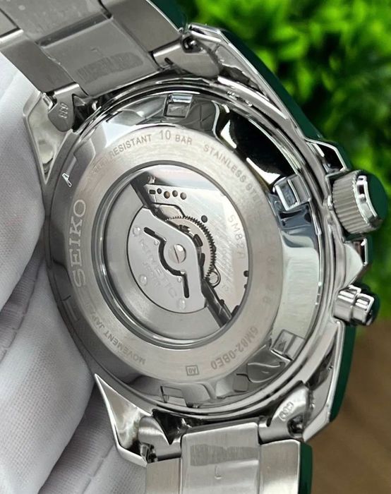 Часы SEIKO kinetic в отличном состоянии.