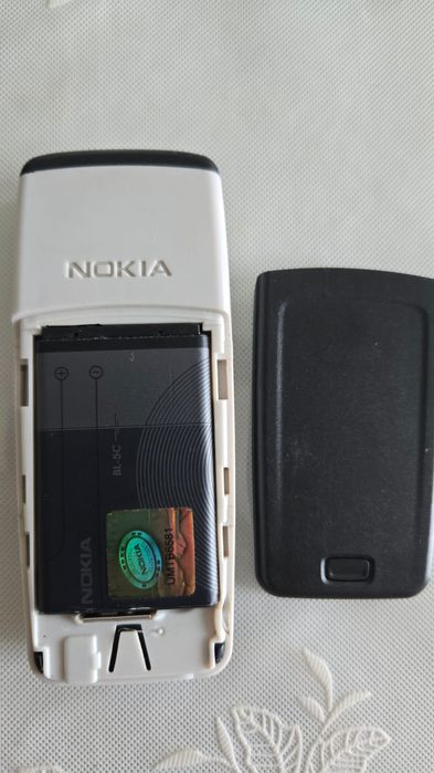 Продам Nokia 1110i