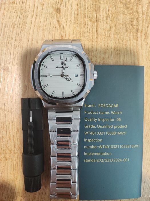 Hugo Poedagar. Ръчен Часовник