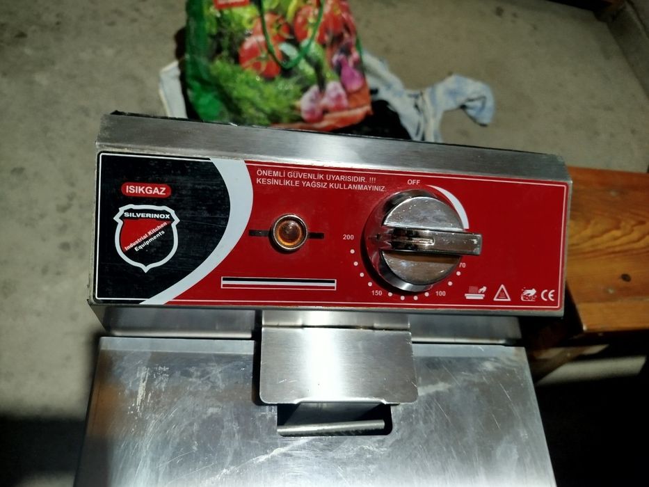 Elektronni kefsi gazlar