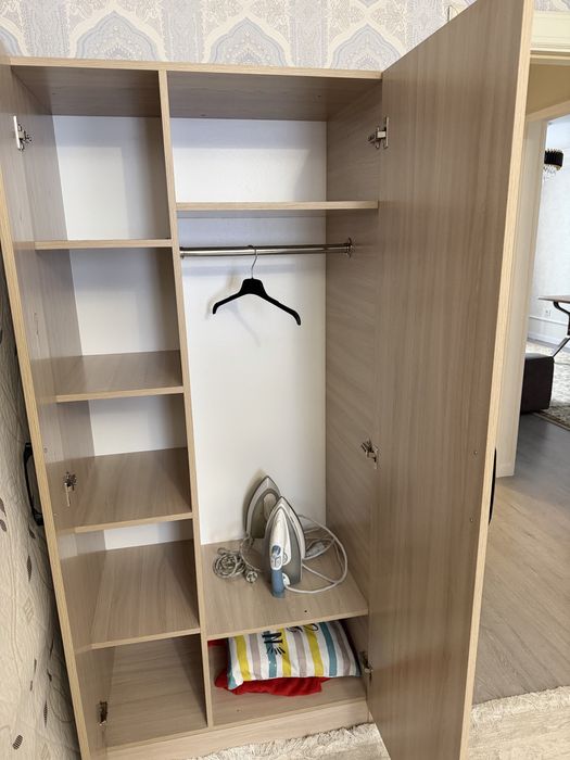 Шкафчик маленький