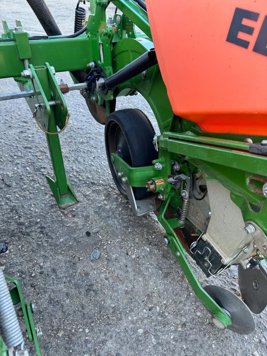 Semanatoare de porumb Amazone ED 4500 C