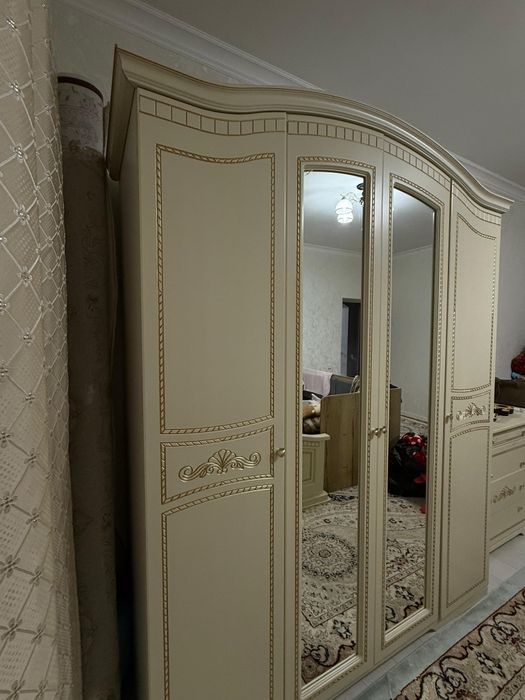 Мебель разный диван шкаф ковер