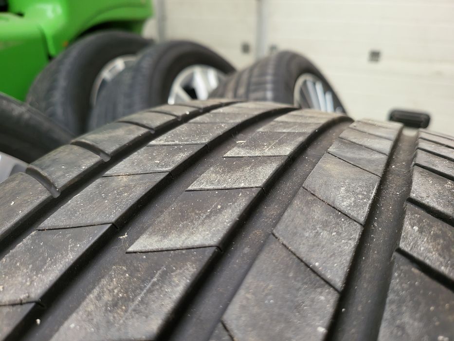 Vând set roți vară, runflat