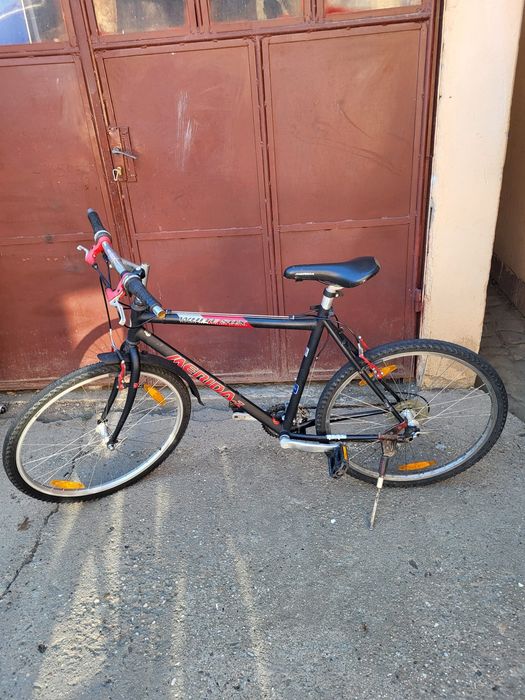 Biciclete cu roți de 26 și 28
