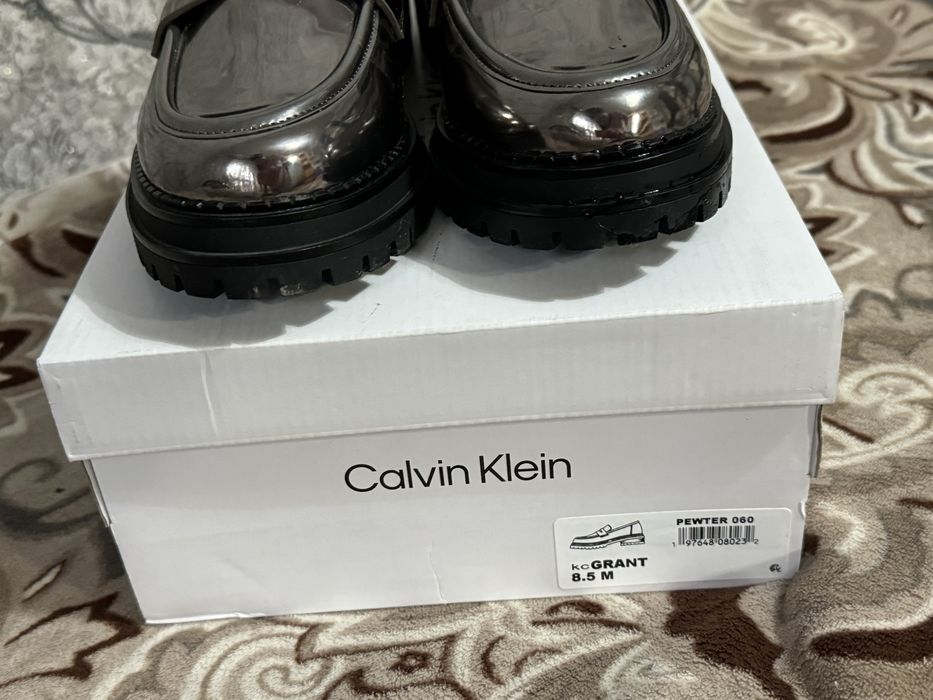 Лофер Calvin Klein 39р